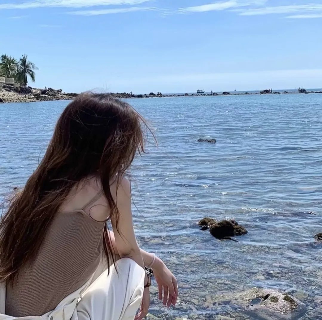 玉腿花拳海报